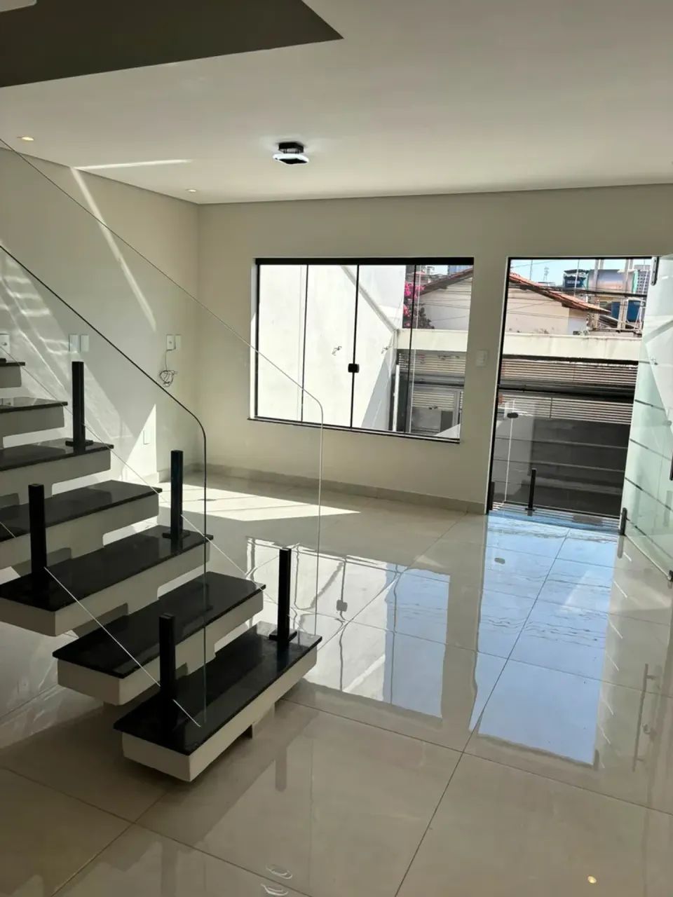 Casa geminada a venda região central - Foto 4