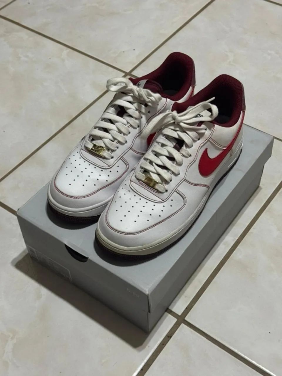 Nike Air Force 1 White Team Red