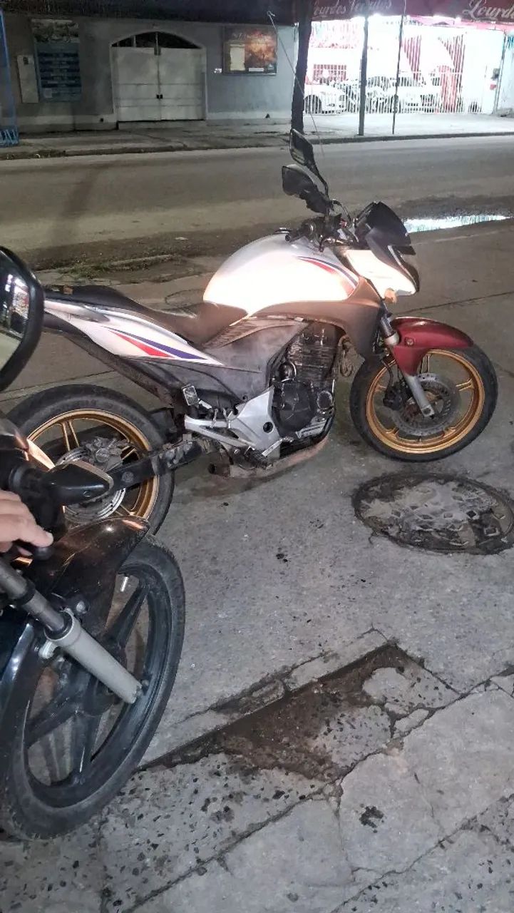 Cb 300 em perfeito funcionamento  - Foto 3