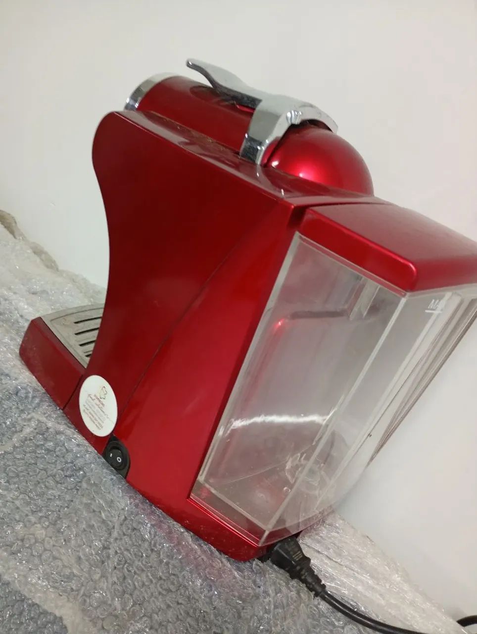 Vendo cafeteira 3 coração  - Foto 2