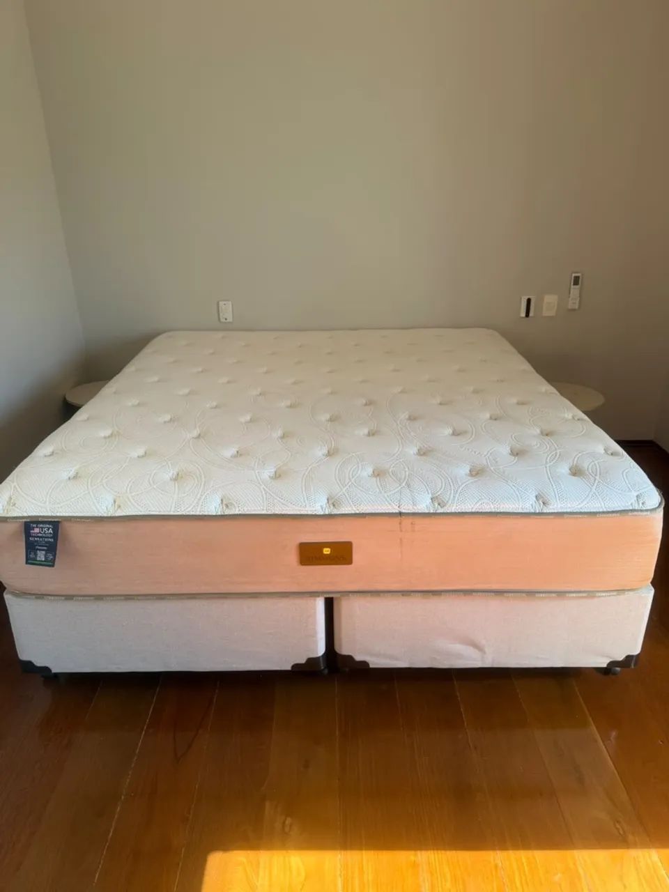 Cama