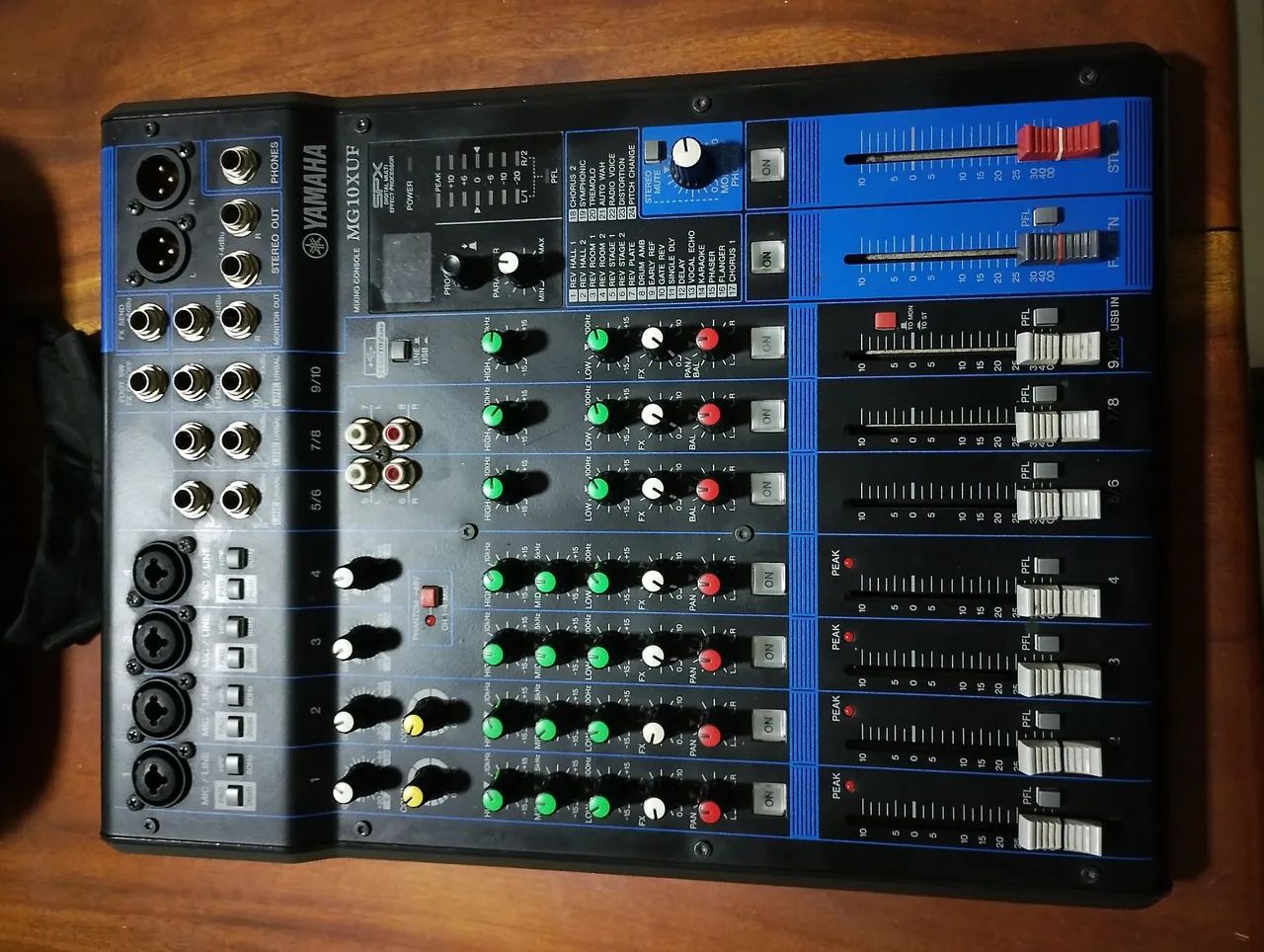 Mesa de Som Yamaha - Foto 2