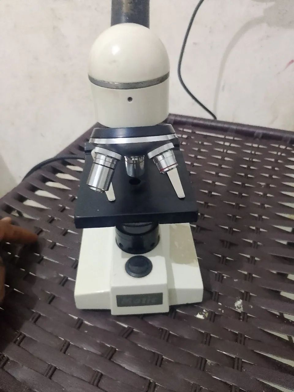 Microscópio pra vender marca motic wf 10x  - Foto 4