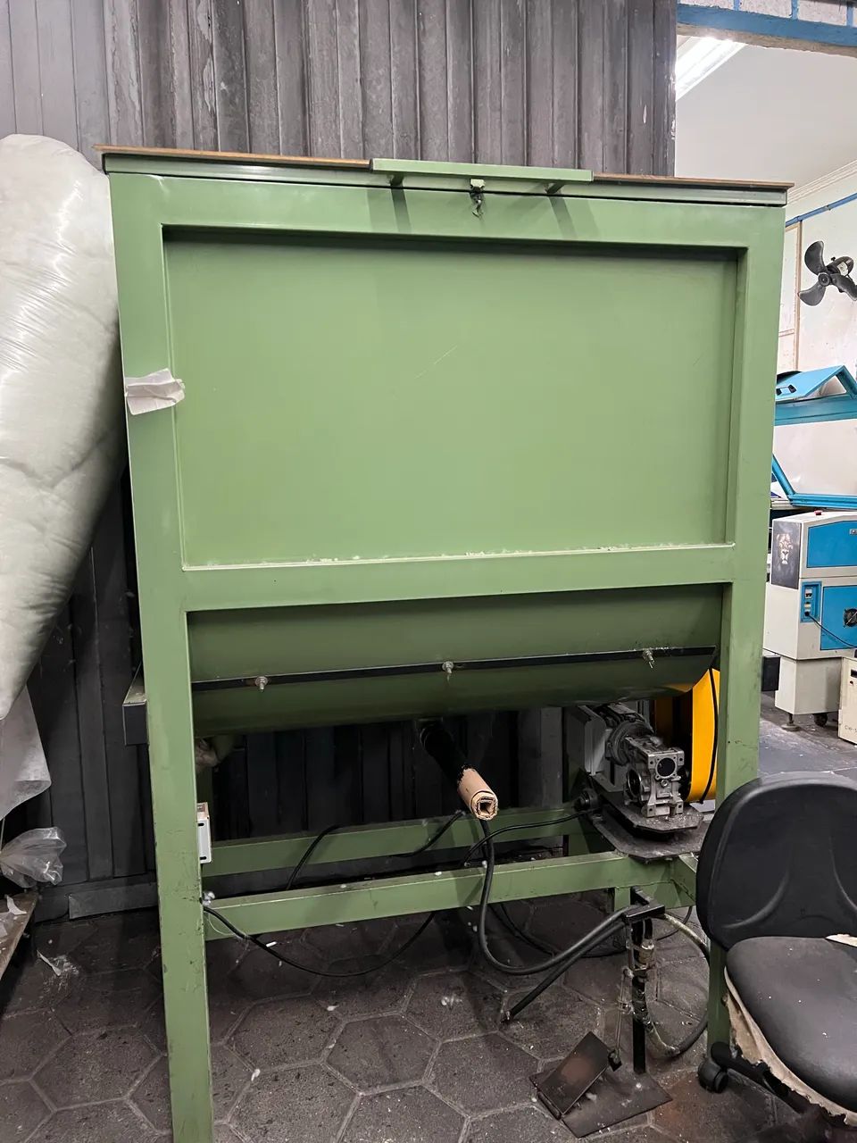 Máquina de encher pelúcia e almofadas