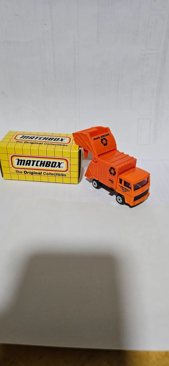 Carrinho matchbox  - Foto 3