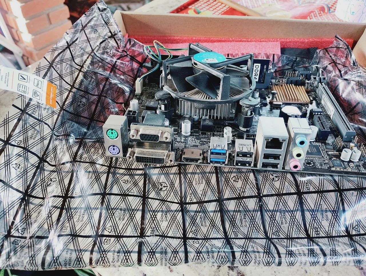 Kit i3 4 Gb ddr4 + fonte 600W - Foto 2