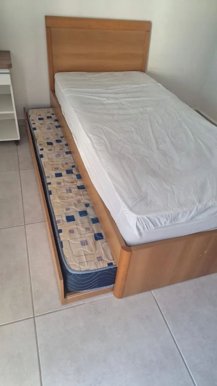 Bicama de solteiro. 