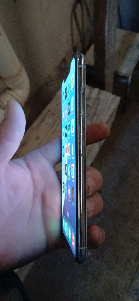 Vendo ou troco iphone xs max - Foto 3