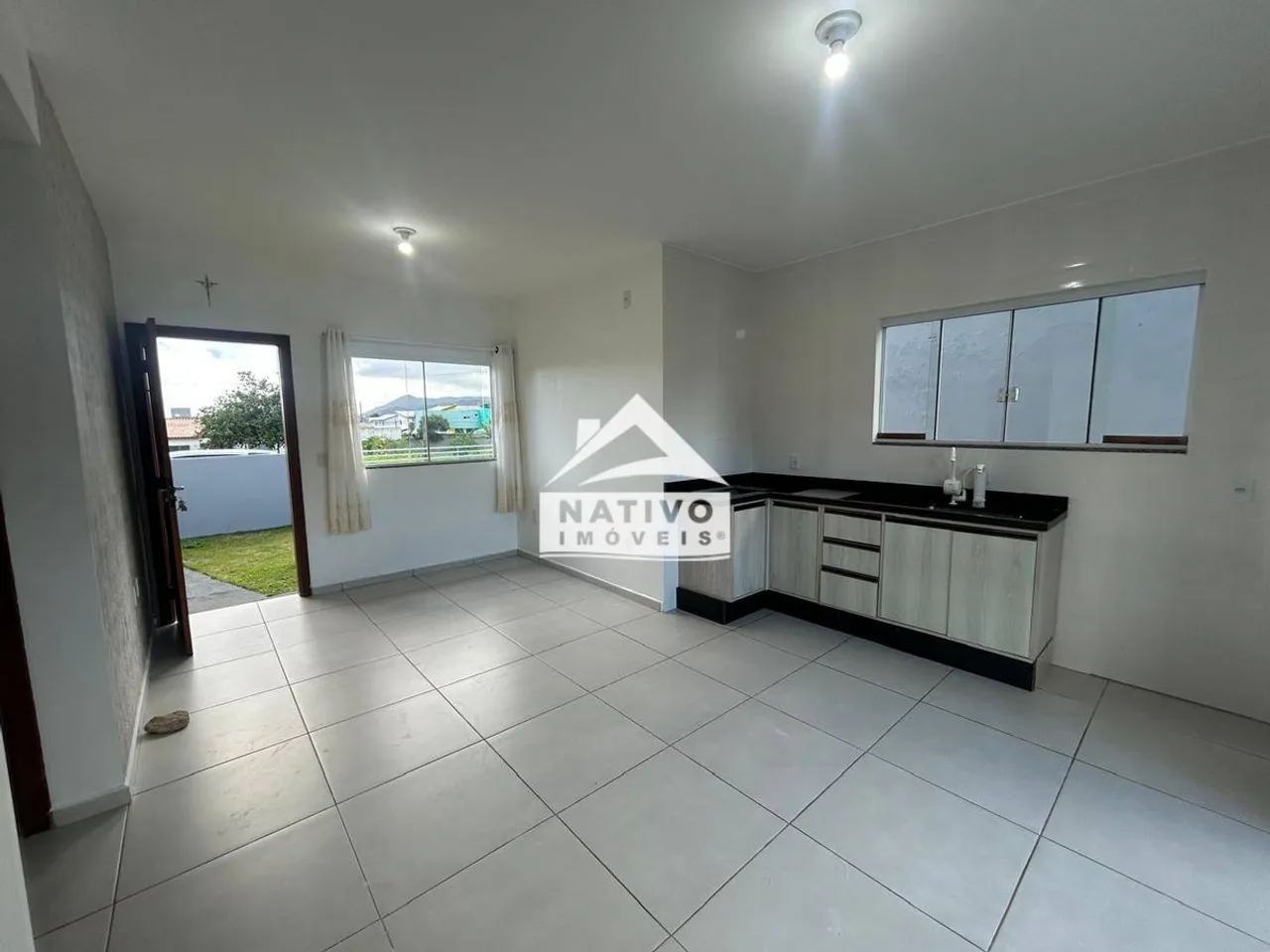 Casa com 2 Dormitórios - Foto 4