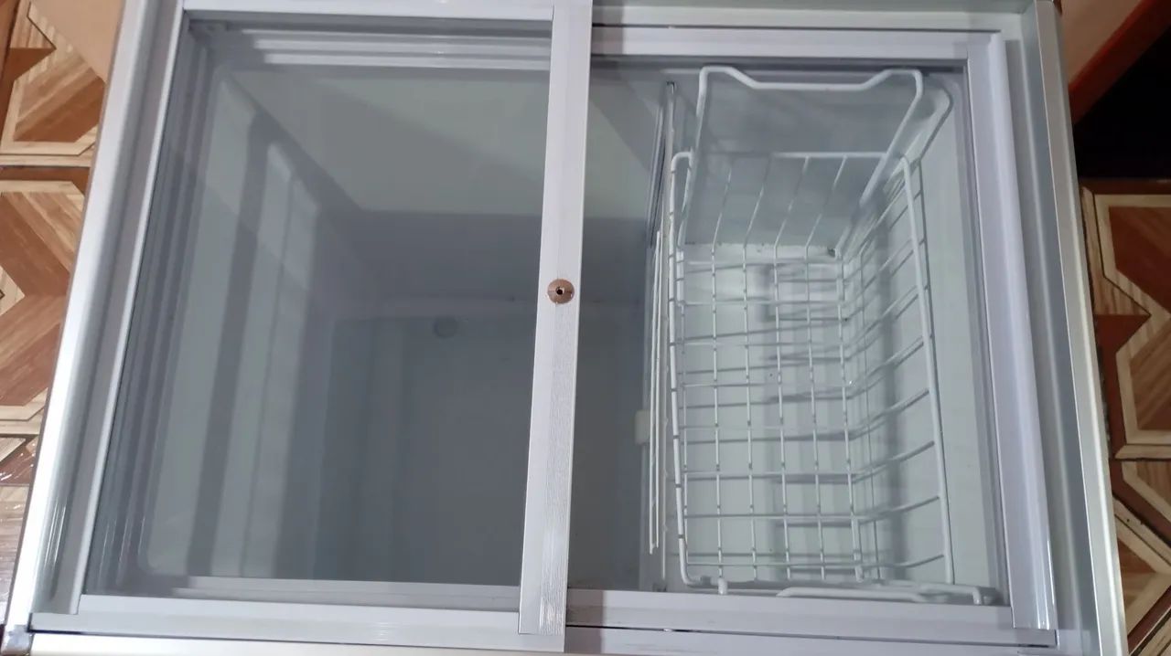 Freezer horizontal compacto expositor 138L  - Foto 2
