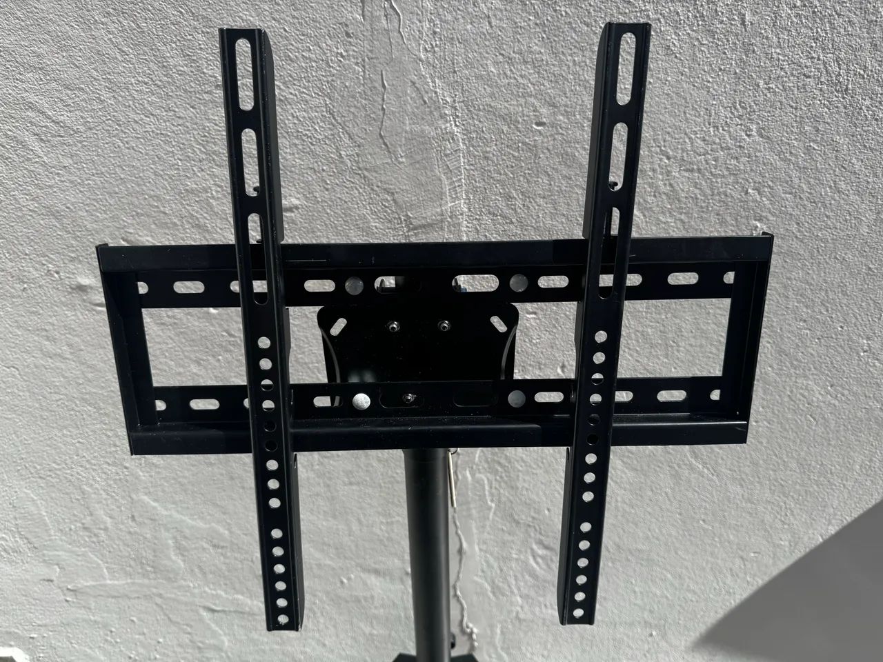 Suporte Tripé de televisão  - Foto 3