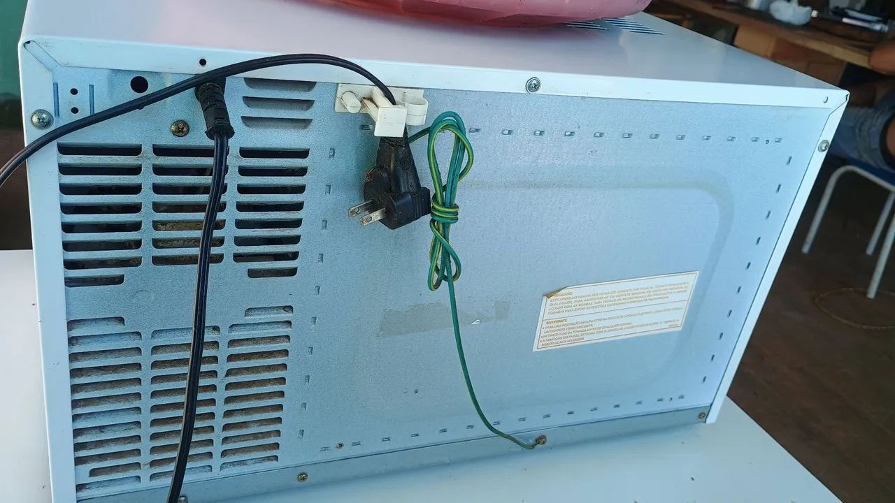 Microondas Brastemp 27 LTS  - Foto 4