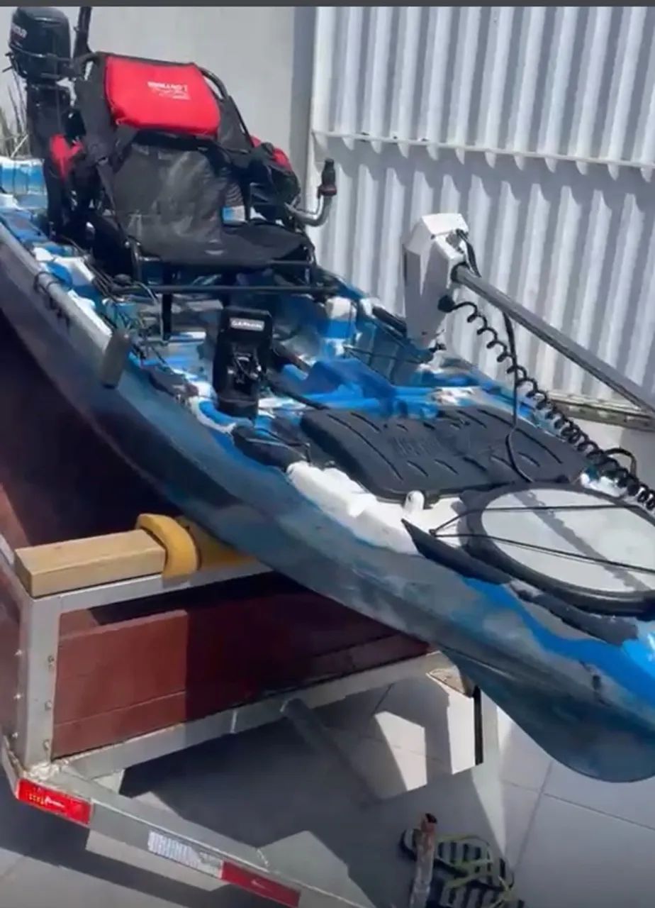 Caiaque com 2 motor completo 