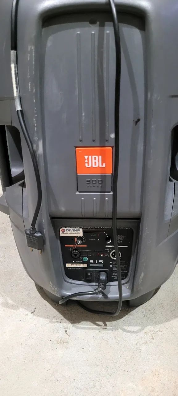 Caixa de som jbl eon  - Foto 3