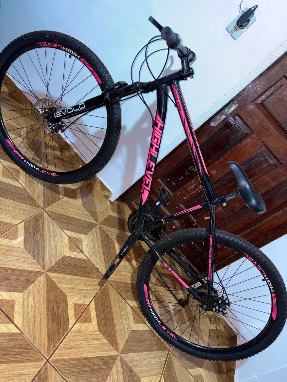 Vende-se bicicleta Highlevel  - Foto 2