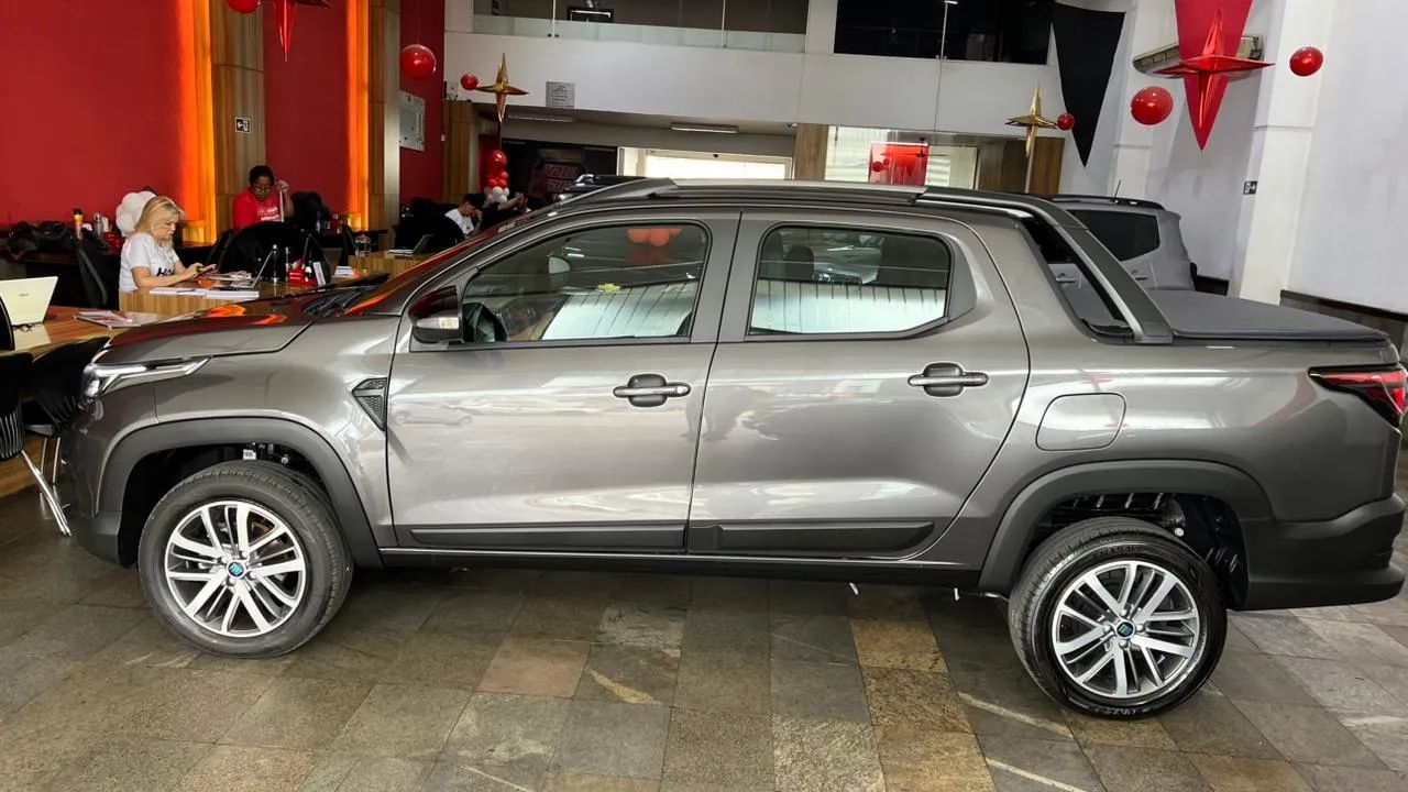 Fiat Strada Volcano 1.3 Flex 8V CD 2027 - Foto 5