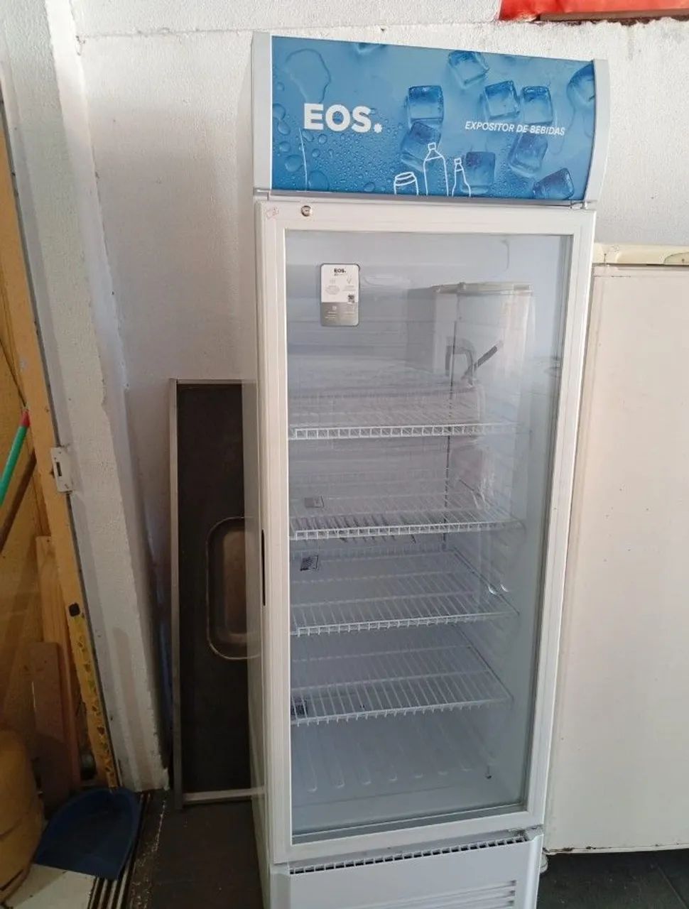 Geladeira espositora
