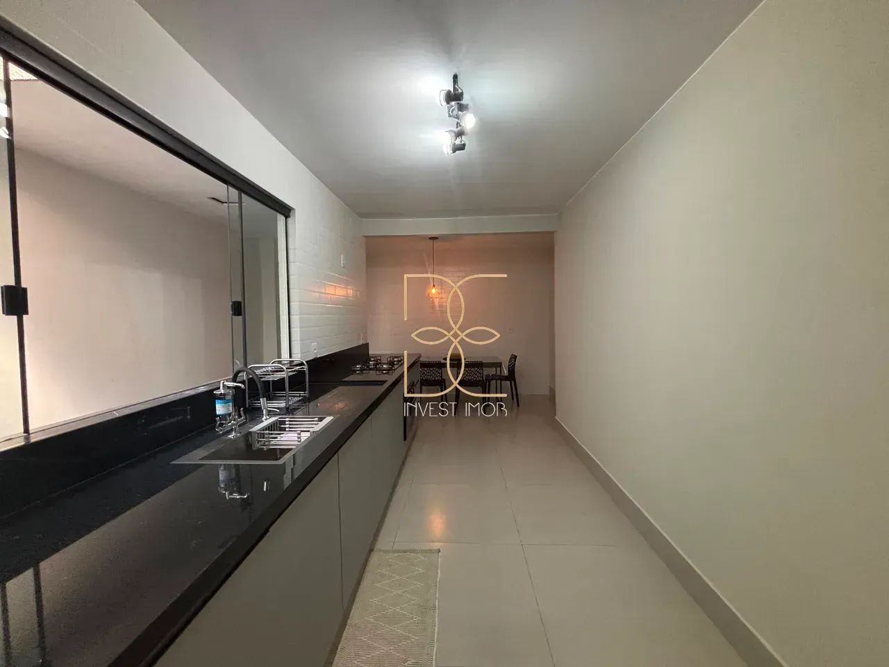 Casa Reformada com 4 Suítes  -  QE 19 | GUARÁ II - Foto 4