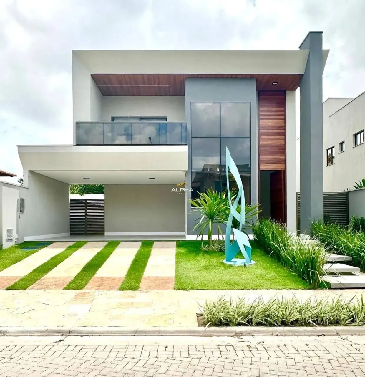 Condomínio Horizontal Jardins Ibiza Eusébio - Casa duplex a venda com 4 suites