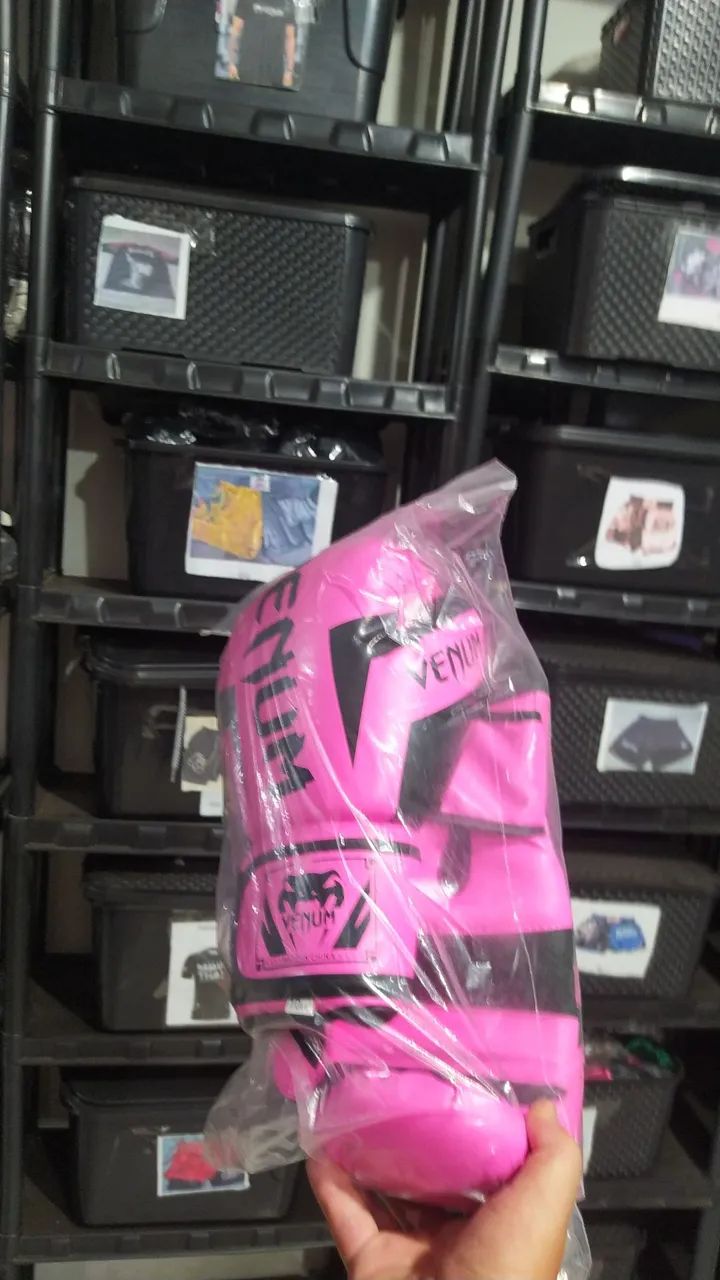 Luva Venum 10 onças rosa - Foto 3