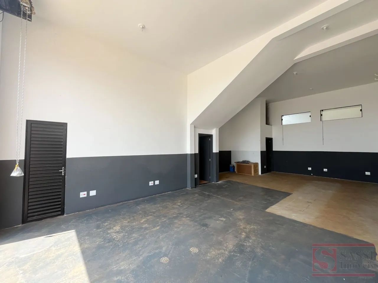 Sala Comercial em COLINAS DO ENGENHO - Foto 2