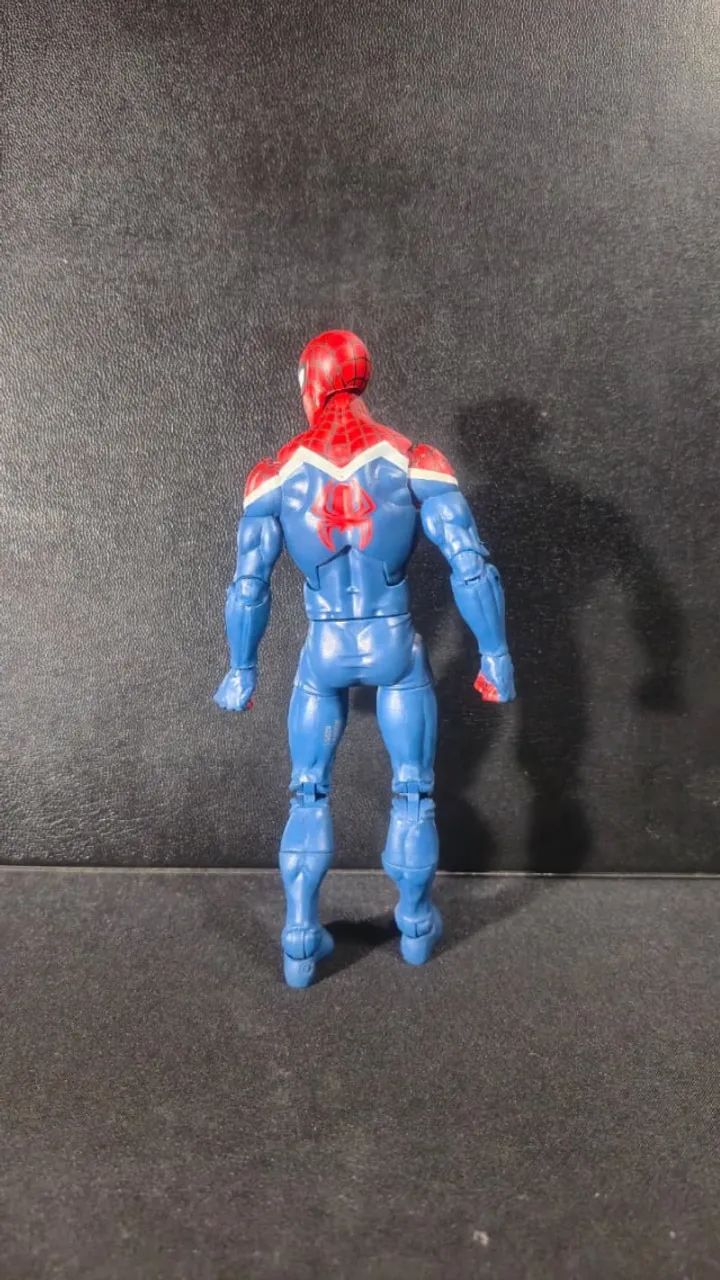 Homem-Aranha, Spider-Men: Spider-UK - Marvel Legends - Foto 4