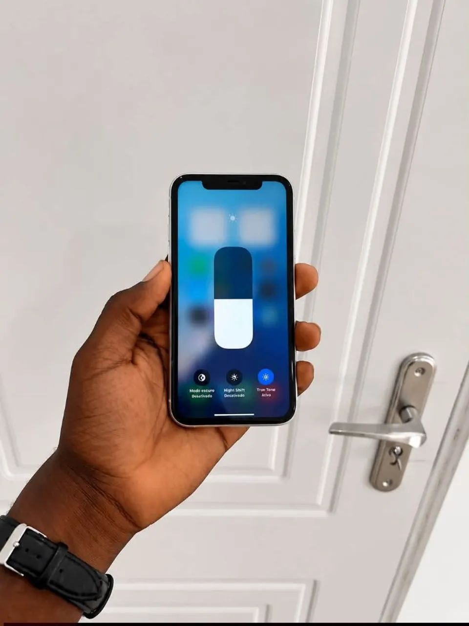 iPhone XR 128GB - Foto 2