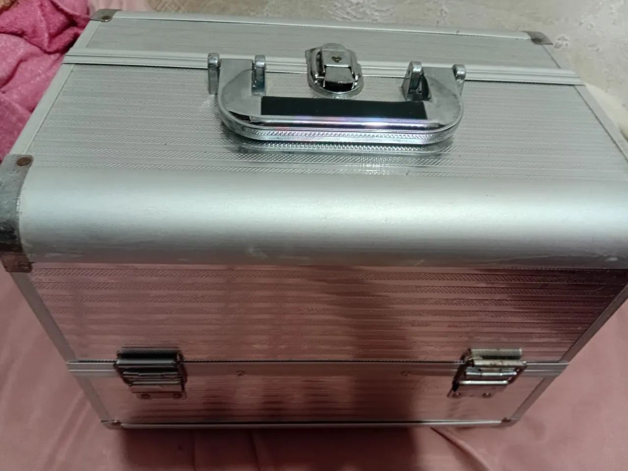 Vendo maleta de maquiagem  - Foto 2