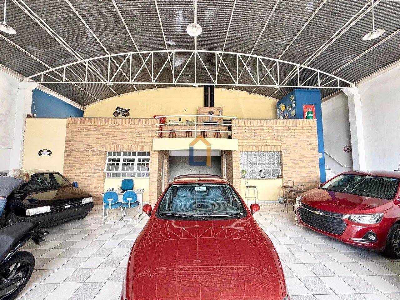 Pavilhão com 400m² no bairro Atuba - Foto 3