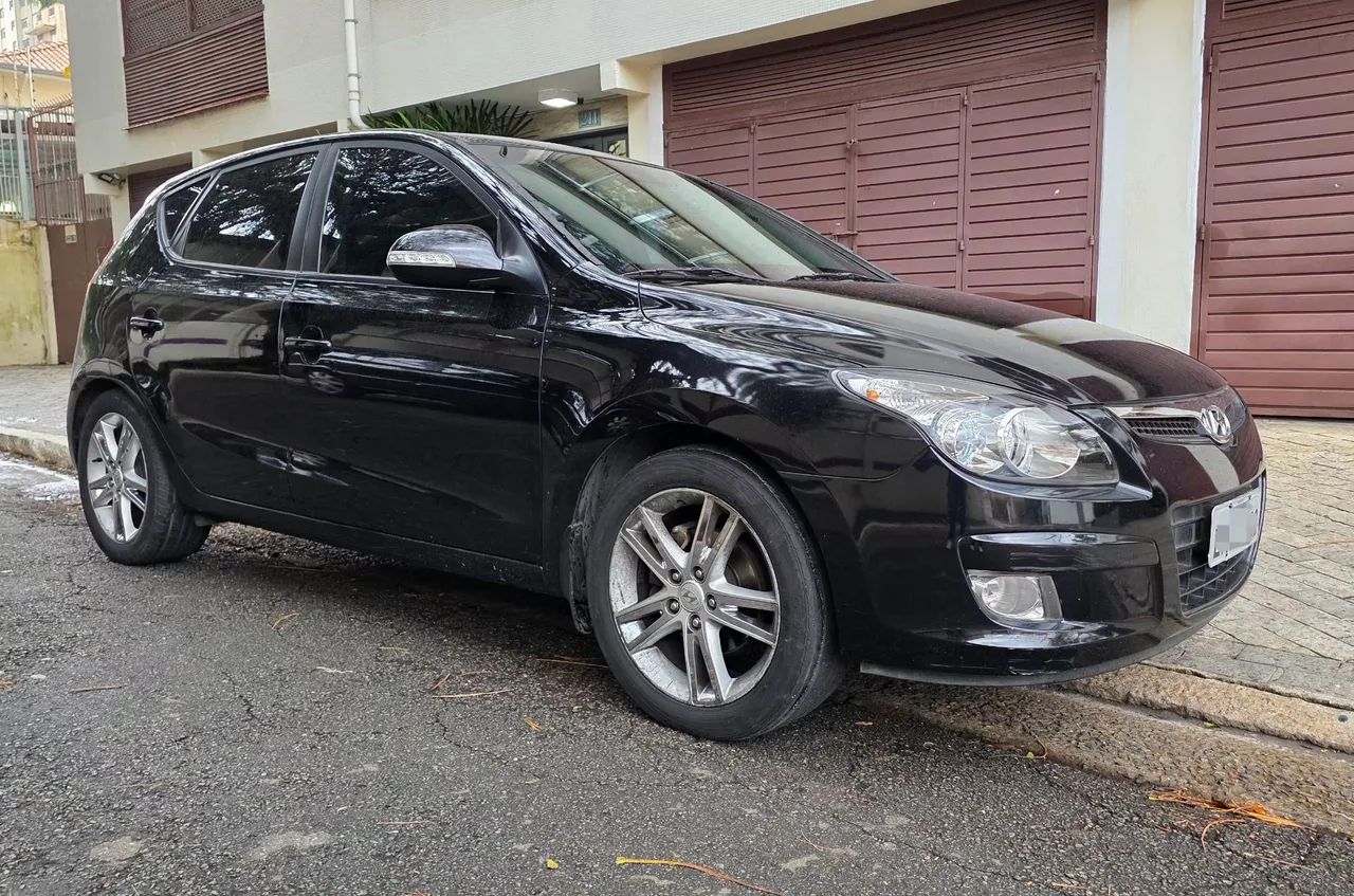 Hyundai i30 2.0 16V 145cv 5p Aut., foto 2 de 11
