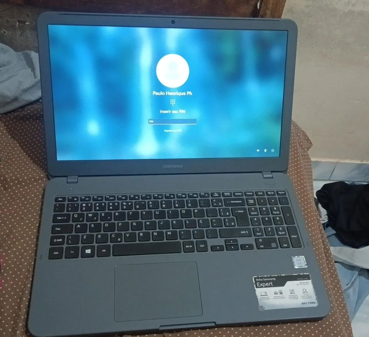 Vendo notebook da Samsung semi novo 