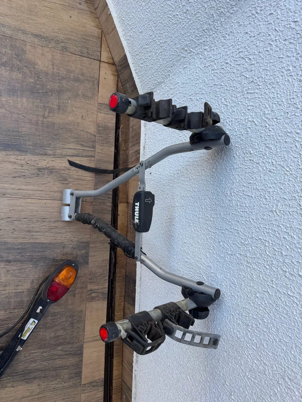 Transbike Thule Xpress 970 + régua sinalizadora - Foto 4