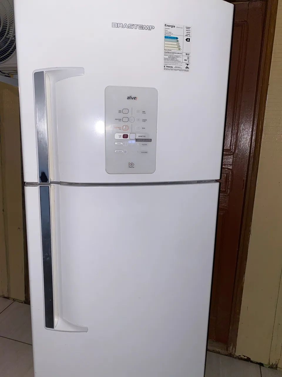 Vendo geladeira 