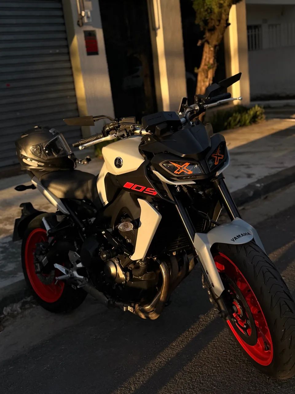 MT 09 ICE FLUO ZERO DETALHES