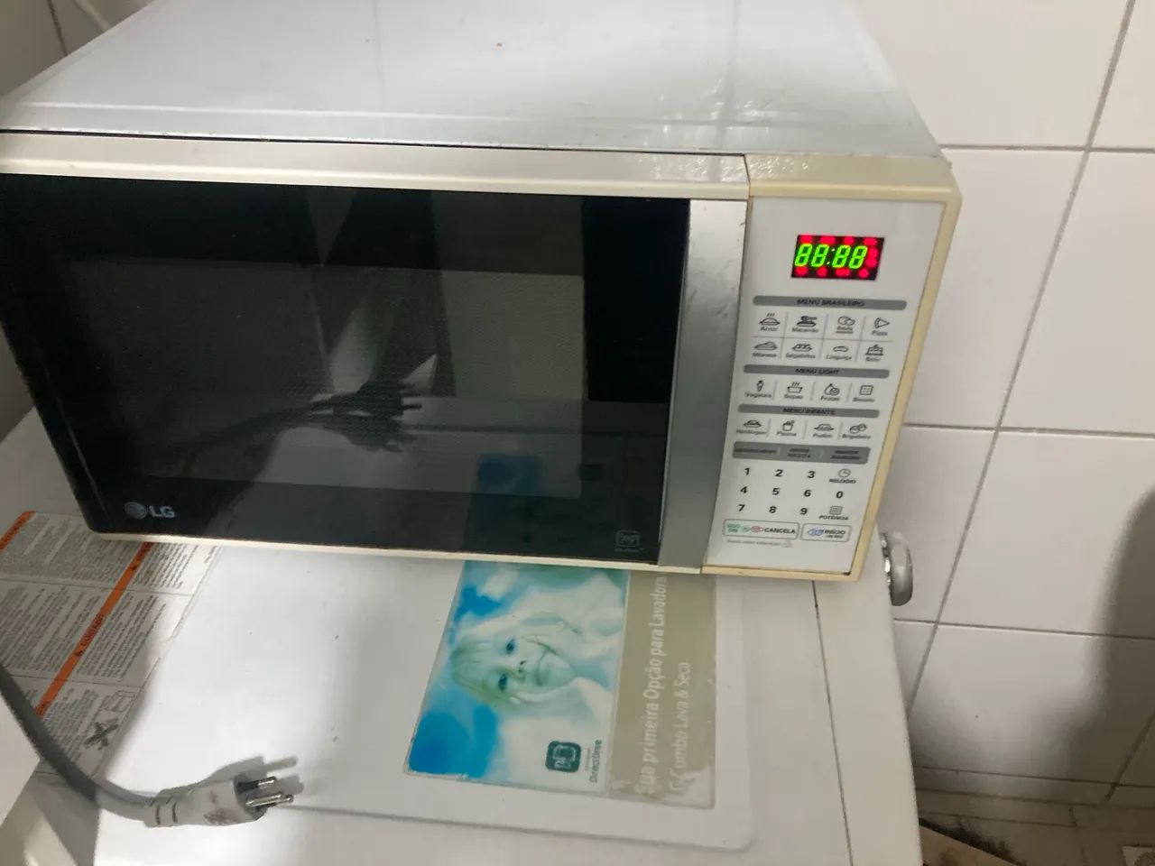 Microondas grande LG 30L