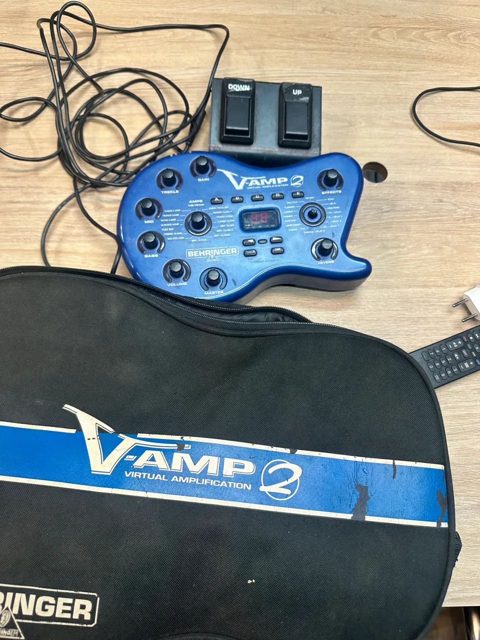 Pedaleira BEHRINGER VAMP2 - Foto 2