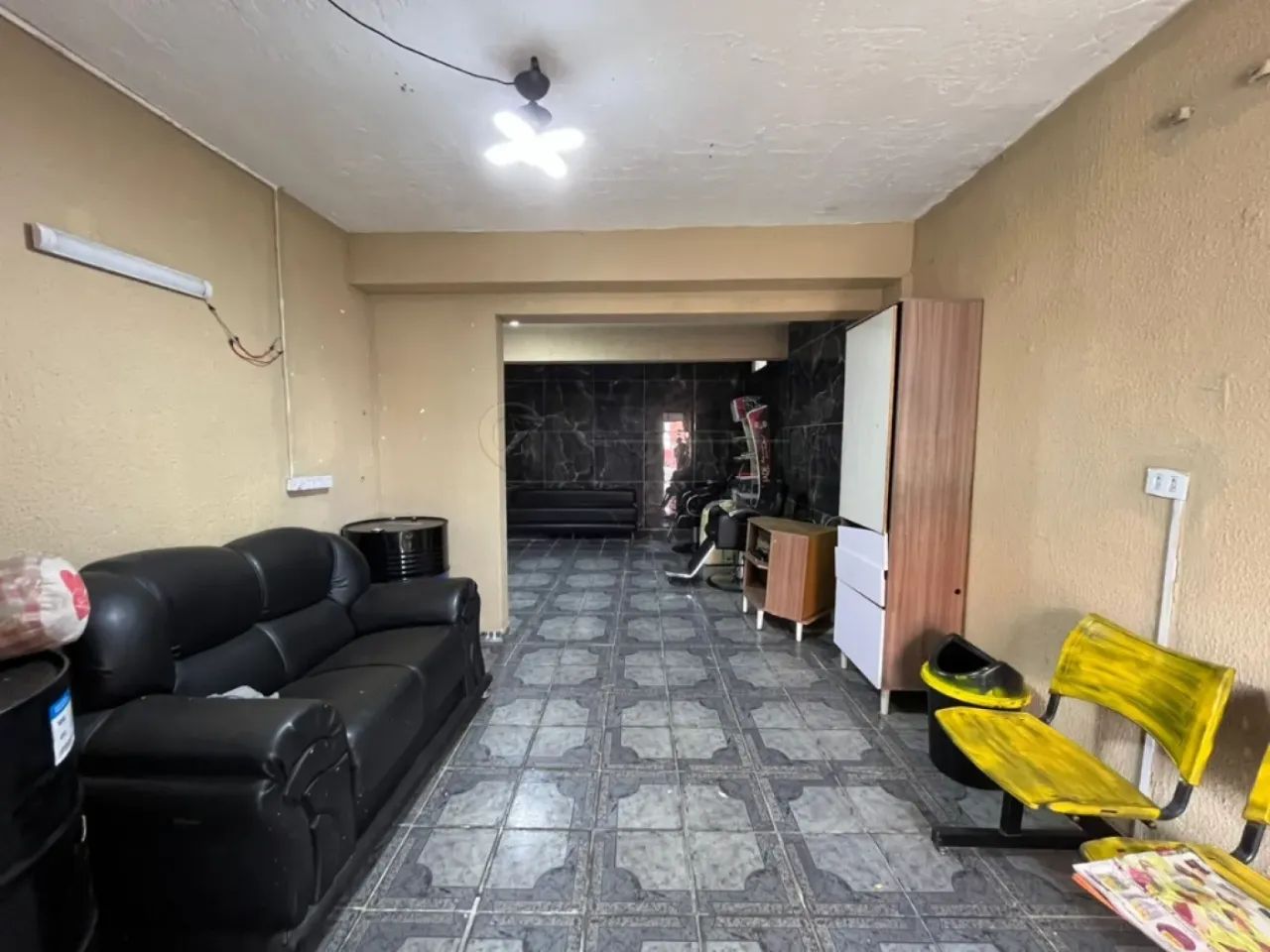 Salão comercial de 45m² de área útil no Conjunto Residencial Victor D`Andrea. - Foto 2
