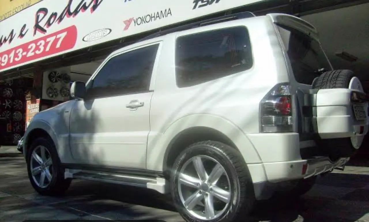 Mitsubishi Pajero Pajero HPE Full 3.2 4x4 T.I.Dies.3p Aut. 2011
