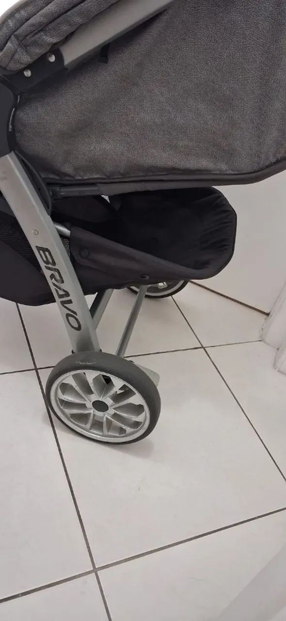 Carrinho de bebê Chicco  - Foto 4