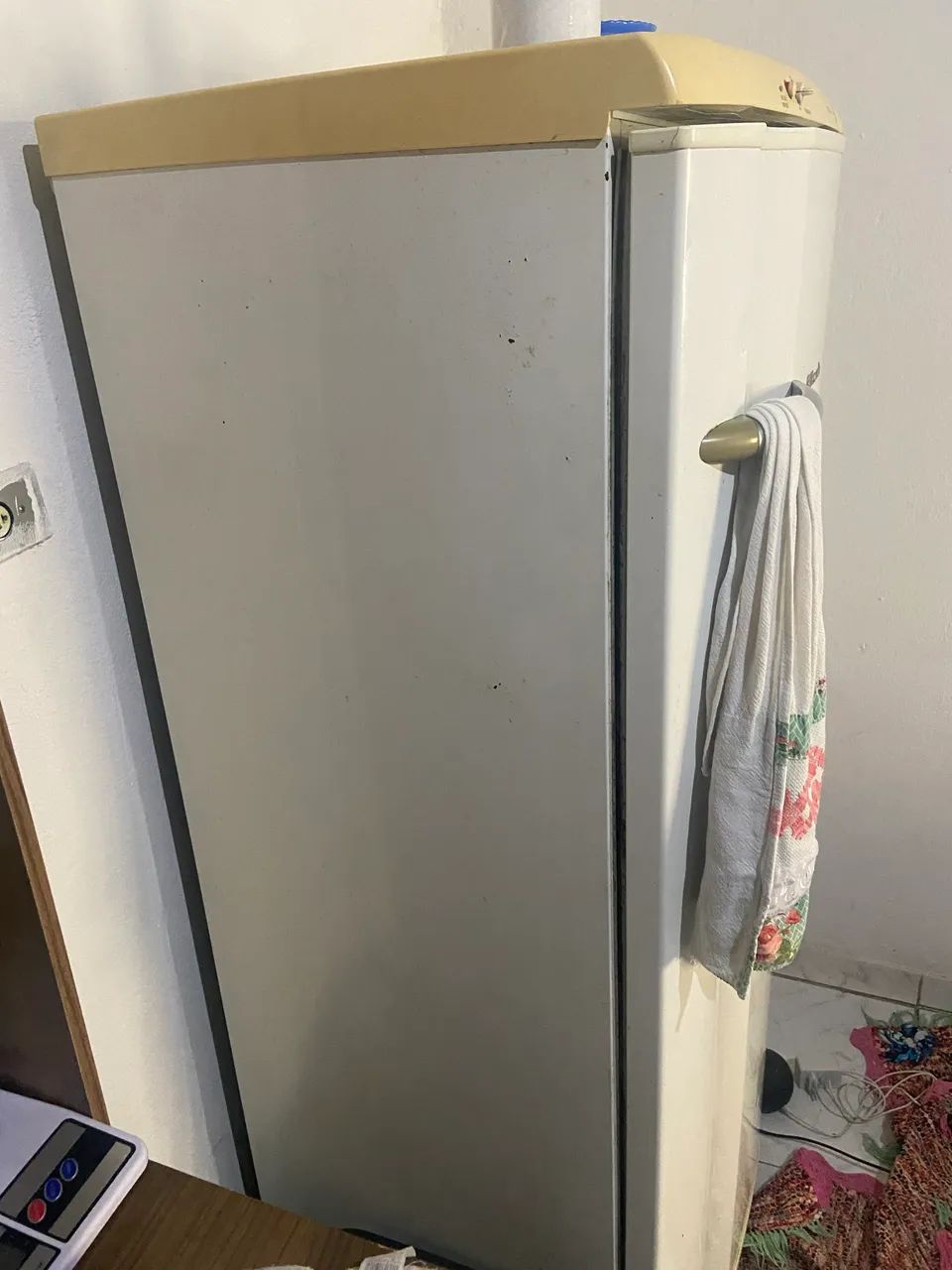 Geladeira Electrolux - modelo antigo - Foto 4