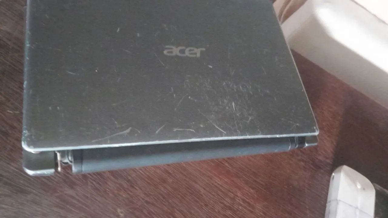Netebook Acer com defeito - Foto 4