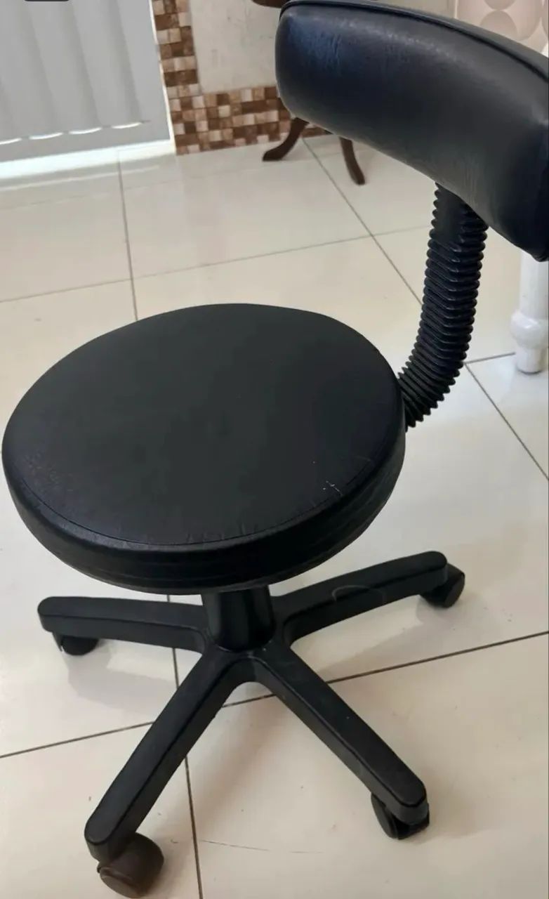 Vendo cadeira mocho  - Foto 2