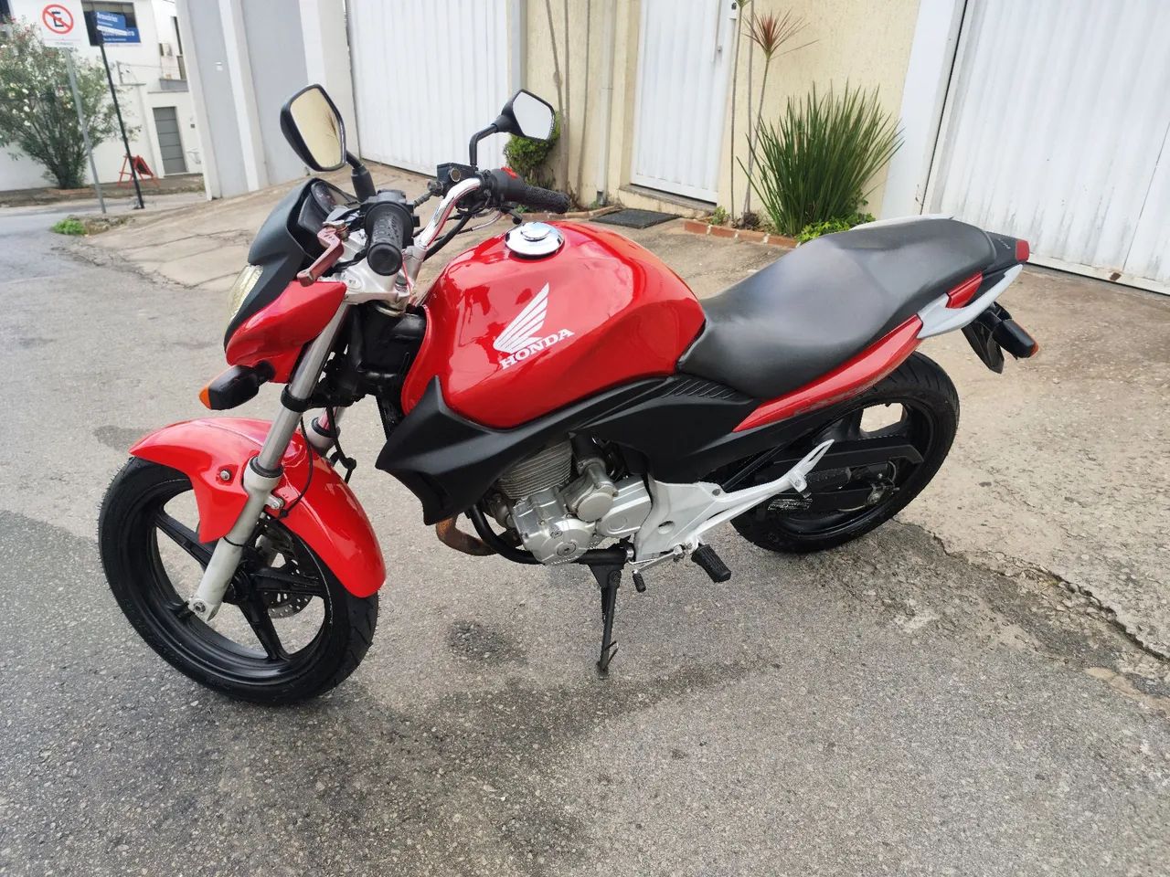 Honda CB 300 - Foto 3