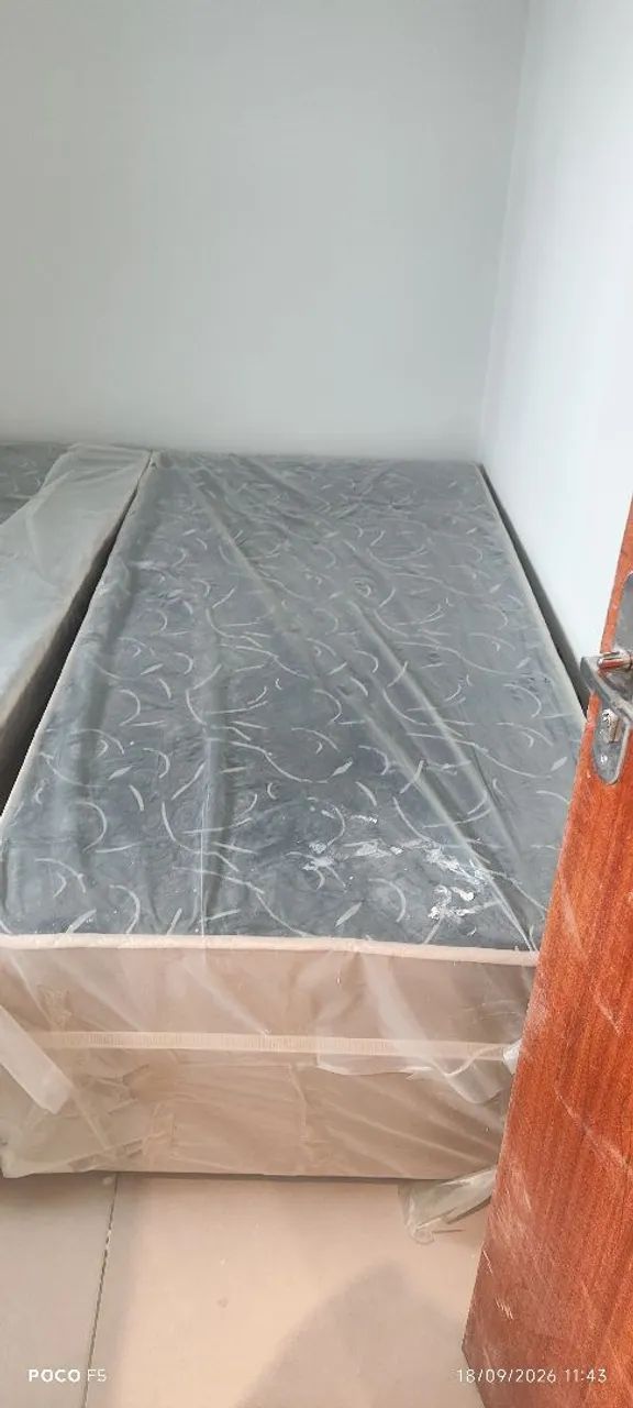 Cama box solteiro nunca usada ainda no plástico - Foto 3
