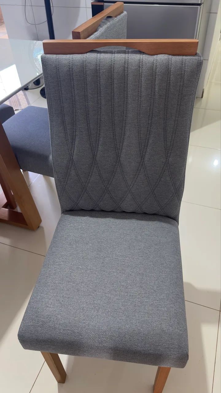 Mesa com 4 cadeiras  - Foto 3