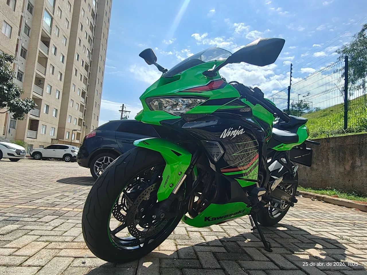 Ninja ZX 4r 