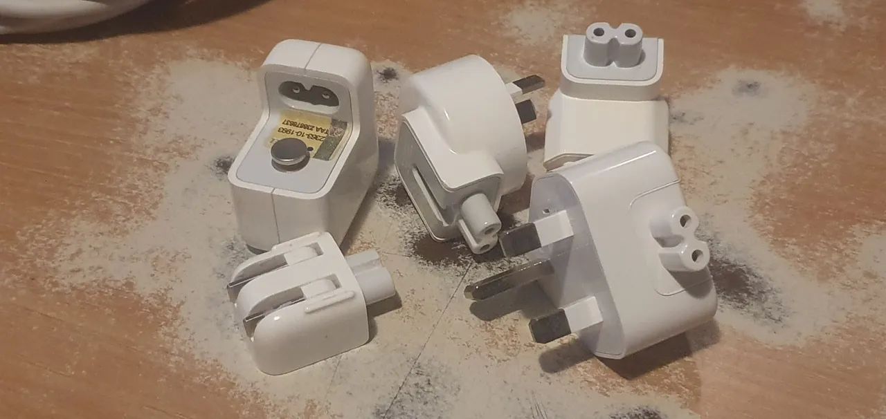 Cabos e conectores originais diversos Apple - Foto 4