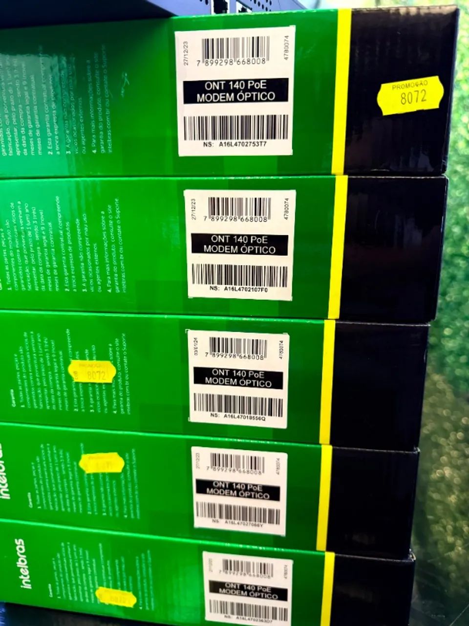 Modem Optico Pon Lan 4p Ont 140 Poe Intelbras Cor Preto - Foto 2