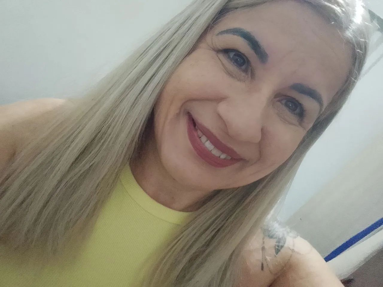 Babá/Cuidadora de Idosos 