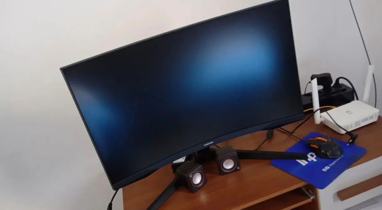 Monitor  Samsung odyssey G5 27pol/Quad/165hz (aceito cartão)